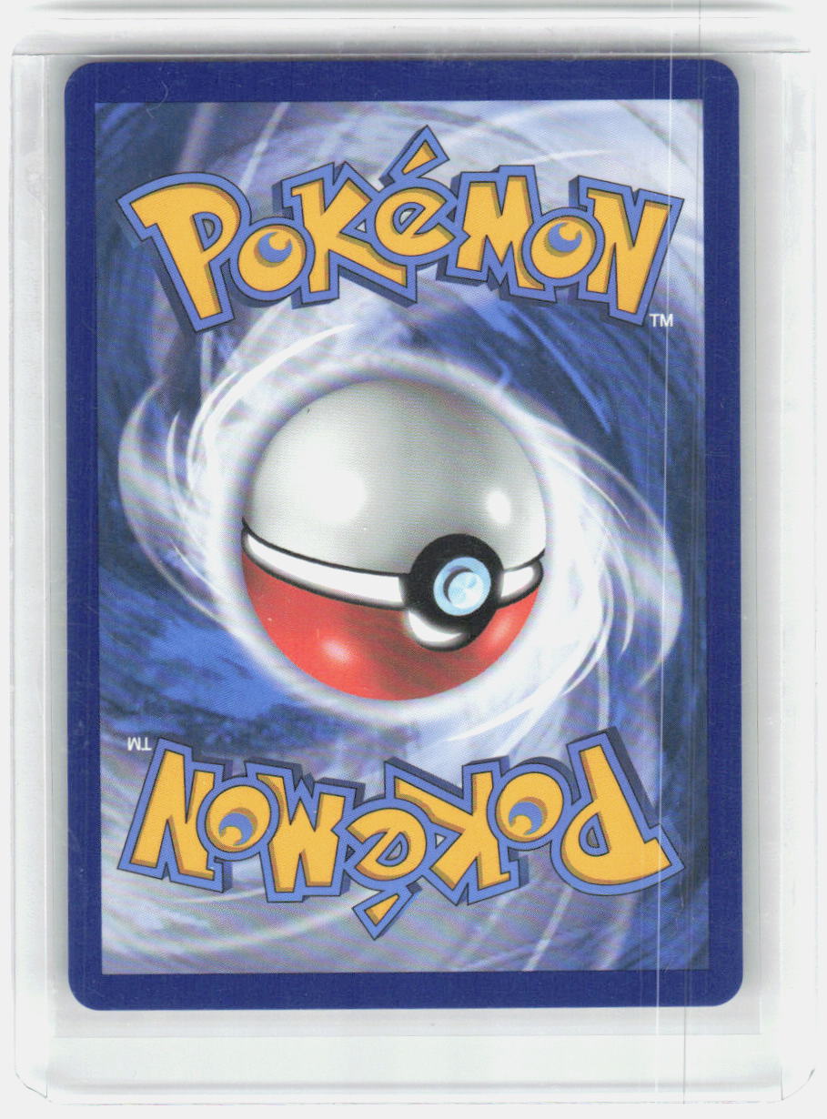 Bea (Secret) Holo Secret Rare SWSH04: Vivid Voltage 193/185 NM (Back)